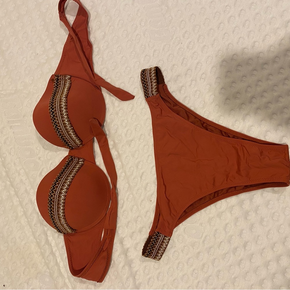 Bikini